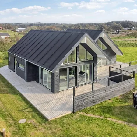 Othinkarl - 100m From The Sea By Interhome Ferienhaus