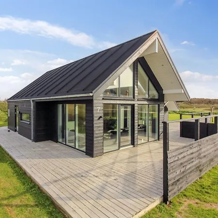Othinkarl - 100m From The Sea By Interhome